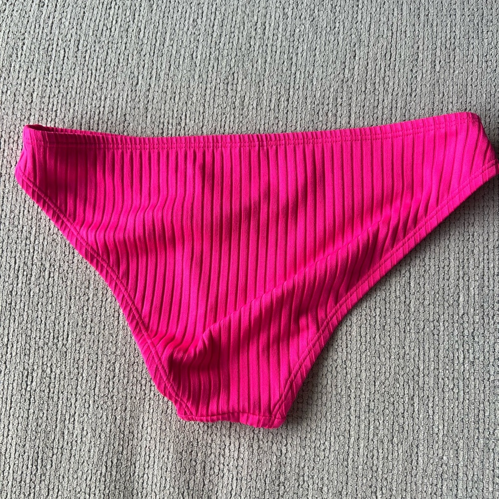 Xhilaration Target Swimsuit - Picture 6 of 7